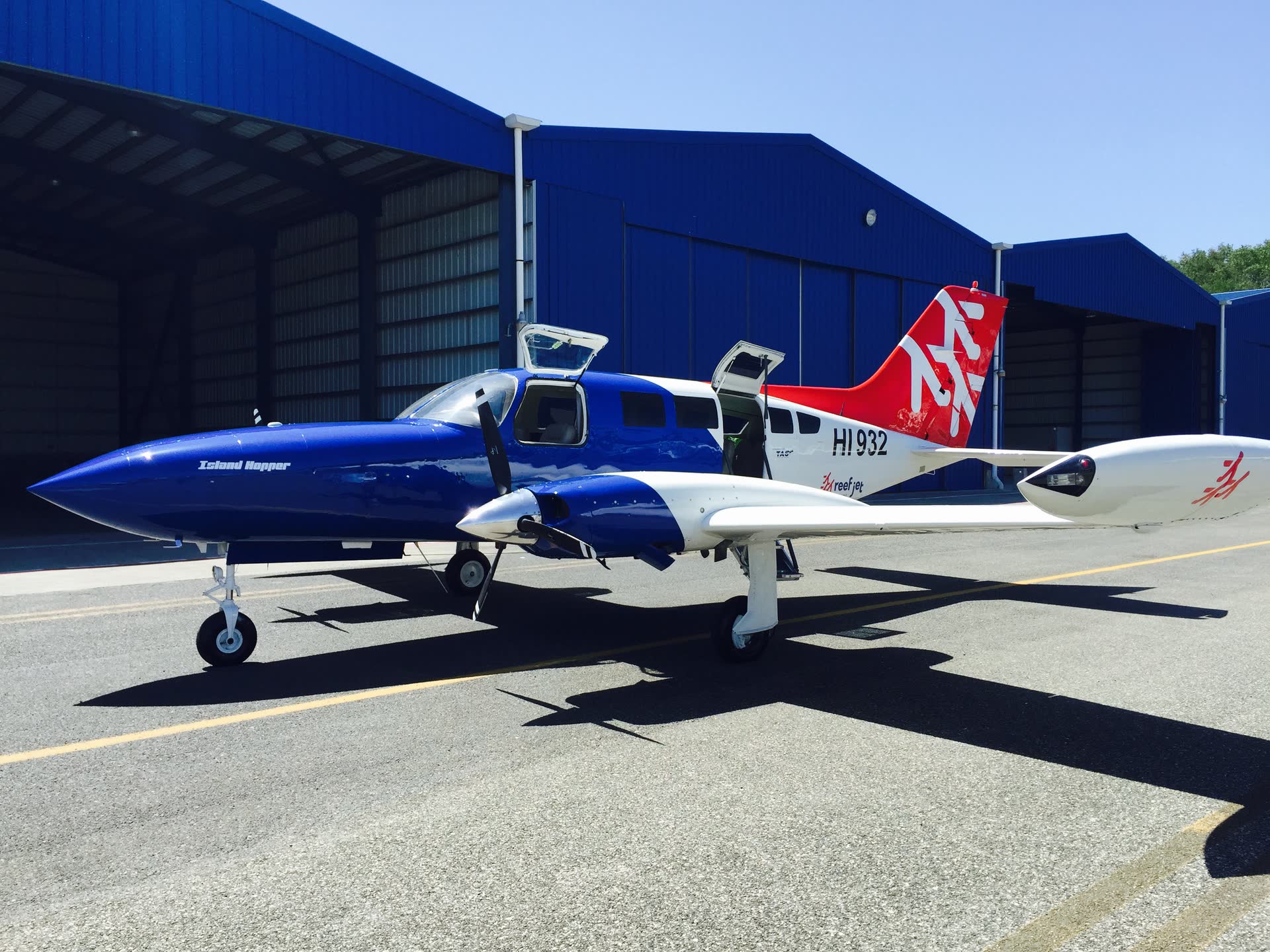 Island Hopper HI-932 — flota ReefJet